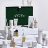 Dr Barbara Sturm is back with a beautiful beauty advent calendar 2023 filled with 24 days of her luxury skincare. Contents include best-selling products in sachet, deluxe and full size which include Super Anti-Ageing Primer and the popular Glow Drops.