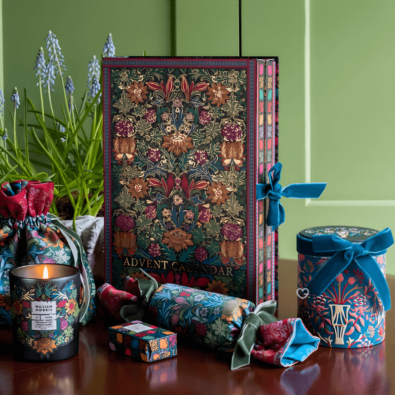 William Morris Advent Calendar 2025 featuring 24 vegan bath and body treats in art-inspired packaging, perfect for beauty lovers.