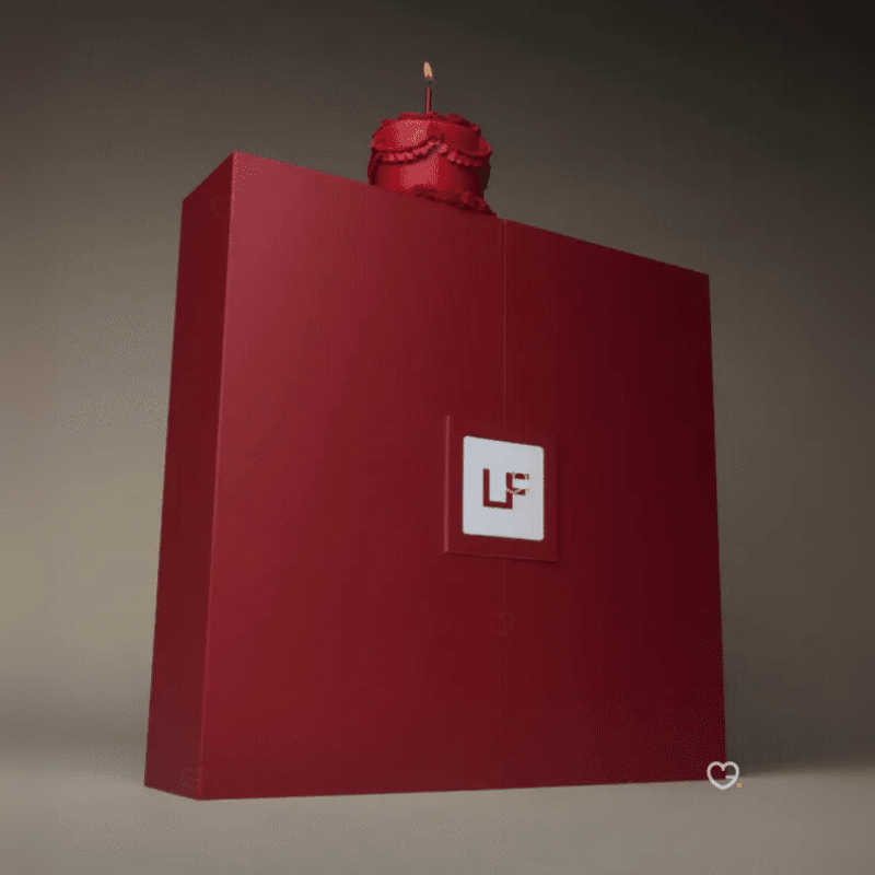 beauty 2025 Lookfantastic Advent Calendar filled with Beauty favorite products : makeup; skincare.. Brand like Iconic, Rituals, MAC..