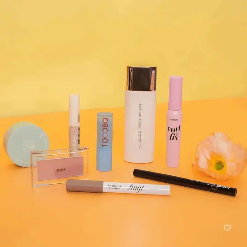 Stylevana Advent Calendar 2025 with 25 K-beauty skincare, haircare and makeup treats in festive packaging for beauty enthusiasts.