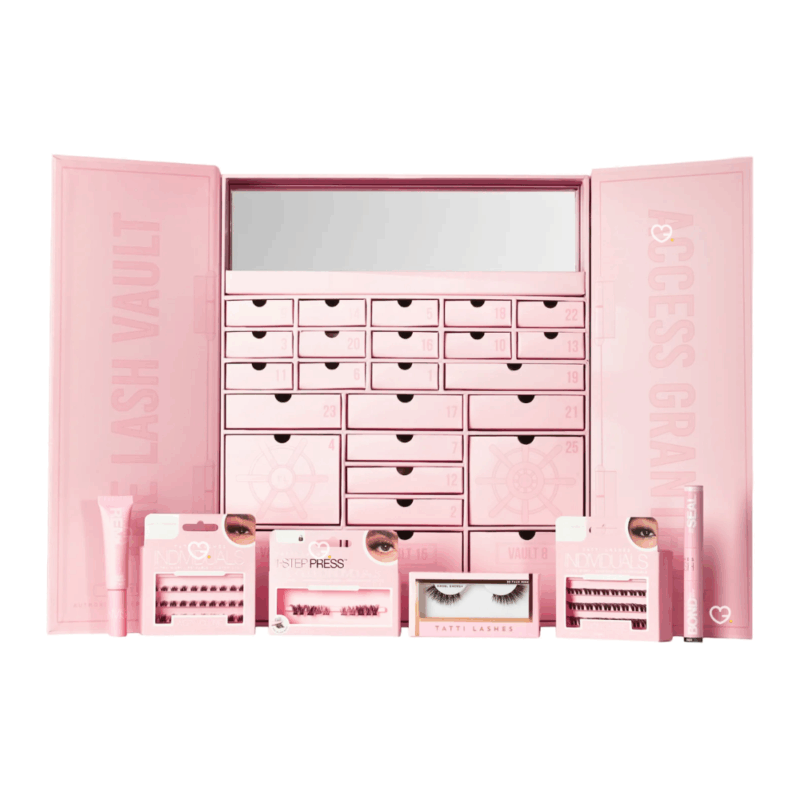 Tatti Lashes Advent Calendar 2025 consists of a range of Tatti’s most popular lash styles, in a chic, blush-pink box