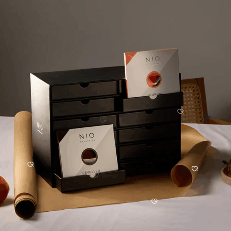 Nio Cocktails Advent Calendar 2025 contains 24 Cocktails curated by Patrick Pistolesi, our master mixologist and proprietor of the best rated cocktail bar in Italy.