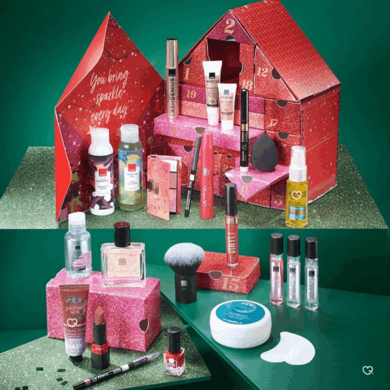 Avon beauty Advent Calendar 2025 with 24 beauty treats for face, body, hair, fragrance and makeup, perfect for festive beauty lovers.