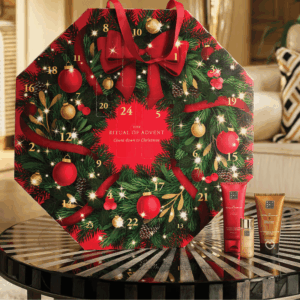 Rituals Advent Calendar 2025 in a festive red wreath design with 24 luxury beauty and wellness treats.