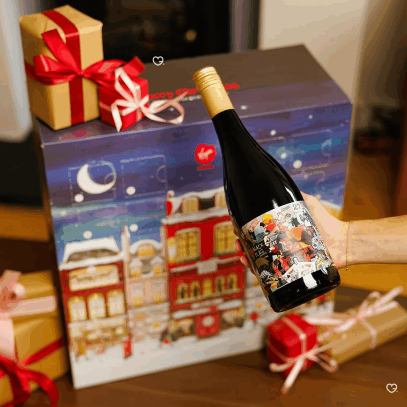 Virgin Wine Advent Calendar 2025 featuring 25 white, mixed or red wines from global regions, including a full-size anniversary Cabernet Sauvignon. Perfect for wine lovers seeking a festive tasting experience.