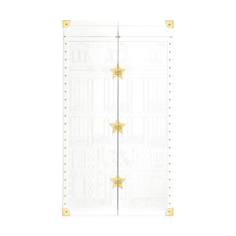 Dior Exception Advent Calendar 2025 with 24 luxury perfumes, beauty treasures and festive ornaments, perfect for discerning beauty lovers.