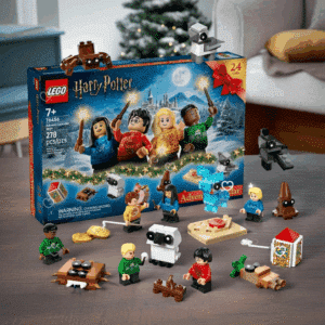 Lego Harry Potter (76456) Advent Calendar 2025 with 24 festive builds, 8 minifigures, magical creatures and 278 collectible pieces for families and fans.