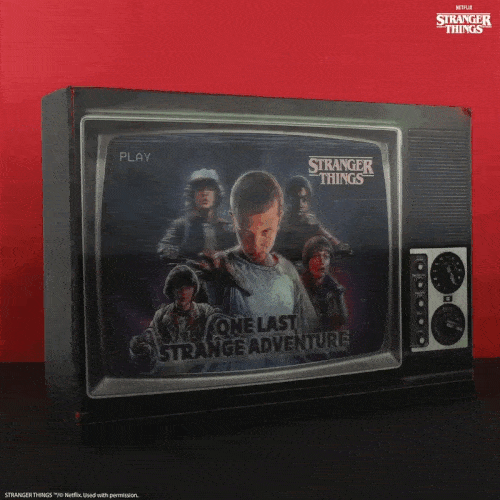 Stranger Things Advent Calendar 2025 with 24 Season 5 surprises like keychains, socks, pins, and collectibles for series fans and collectors.