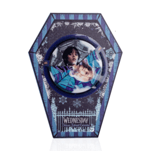 Wednesday Deluxe - Cinereplicas Advent Calendar 2025 with 24 Wednesday-themed surprises like bracelet, mini plush and gothic accessories for fans and collectors.